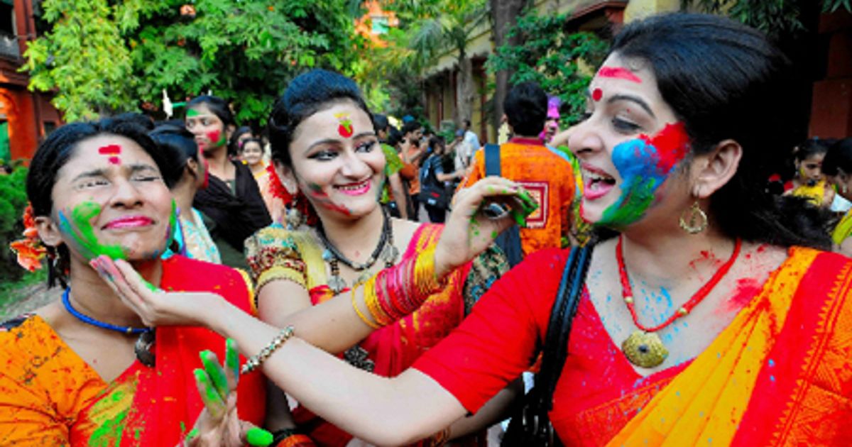 Tham dự lễ hội lớn nhất Ấn Độ - lễ hội Holi đầy màu sắc