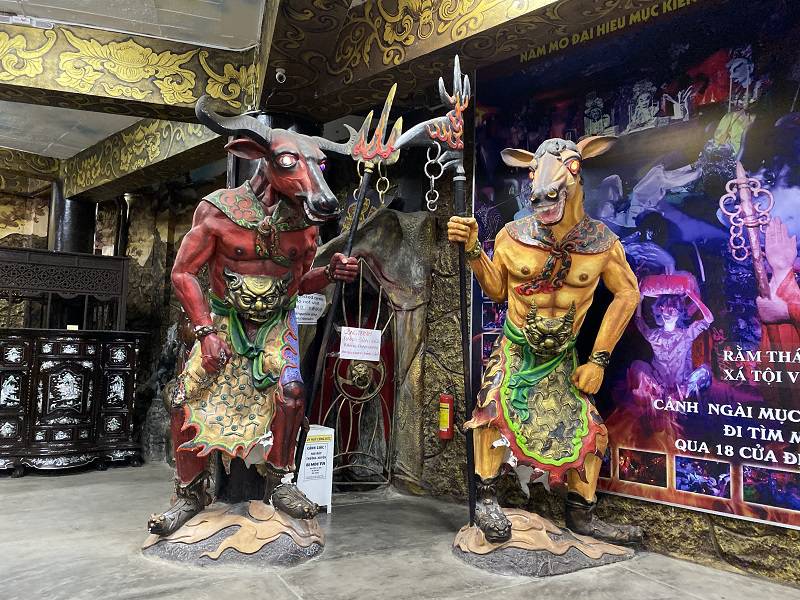 18 tầng địa ngục tại chùa Linh Phước