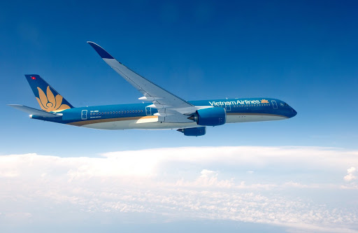 ve-may-bay-vietnam-airlines-di-da-nang-thang-7