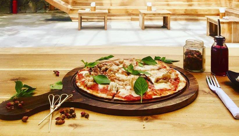 Ăn gì ở Rory's Beach Bar