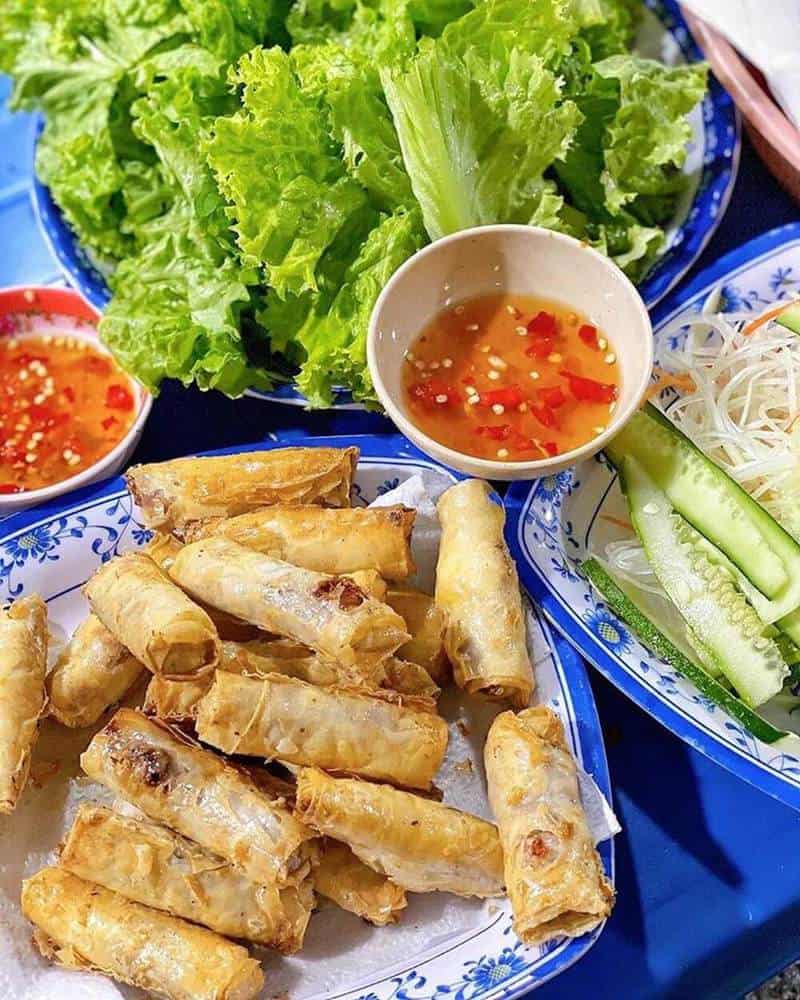 ăn uống quanh cầu Trần Thị Lý Đà Nẵng