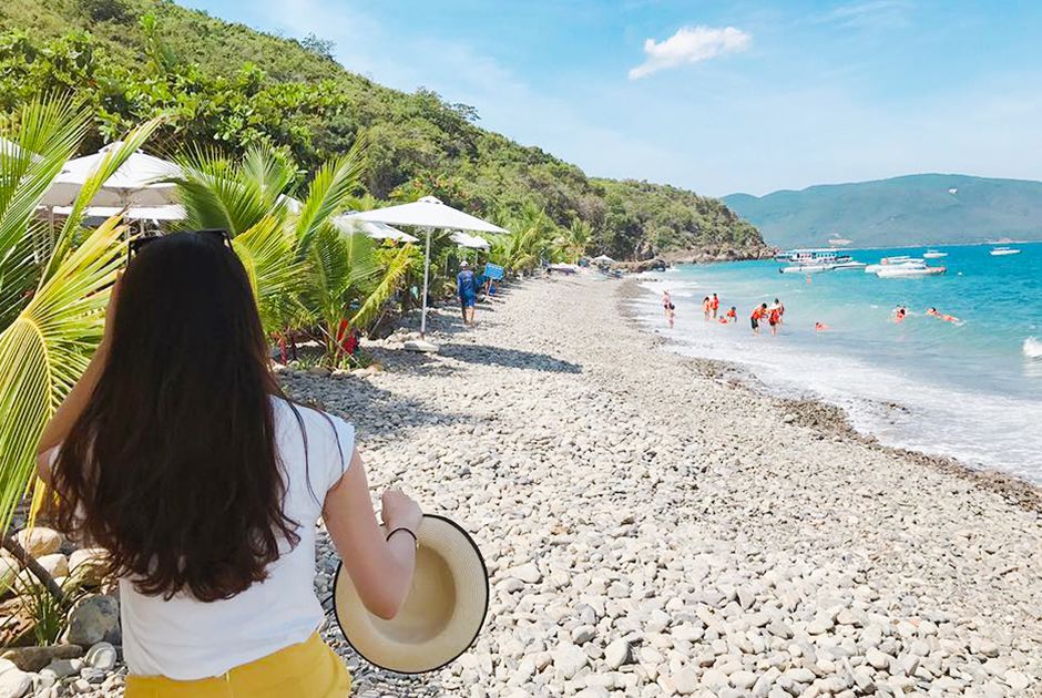 đi Bãi Tranh Nha Trang vào tháng mấy?