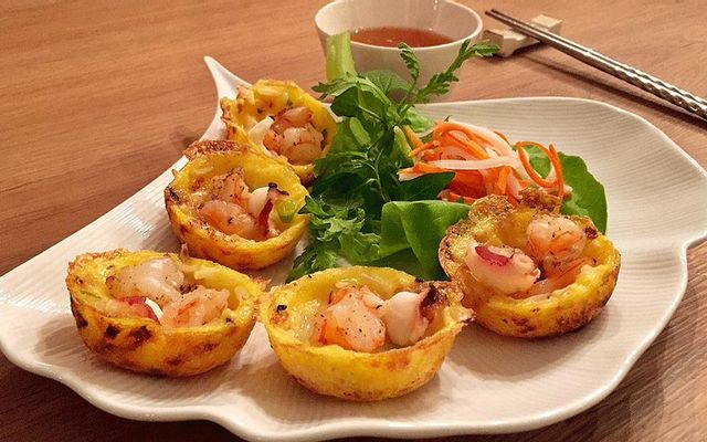 bánh khọt Cần Thơ Cô Thương