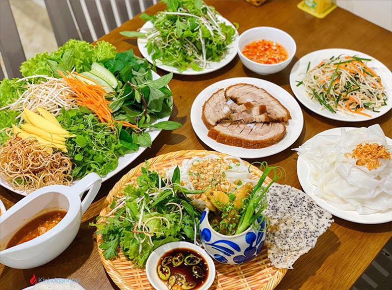 Phượt Đèo Hải Vân ăn gì