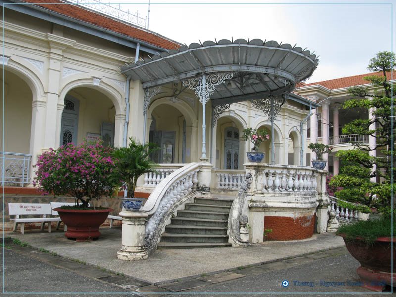 ve-may-bay-tu-tp-ho-chi-minh-di-rach-gia