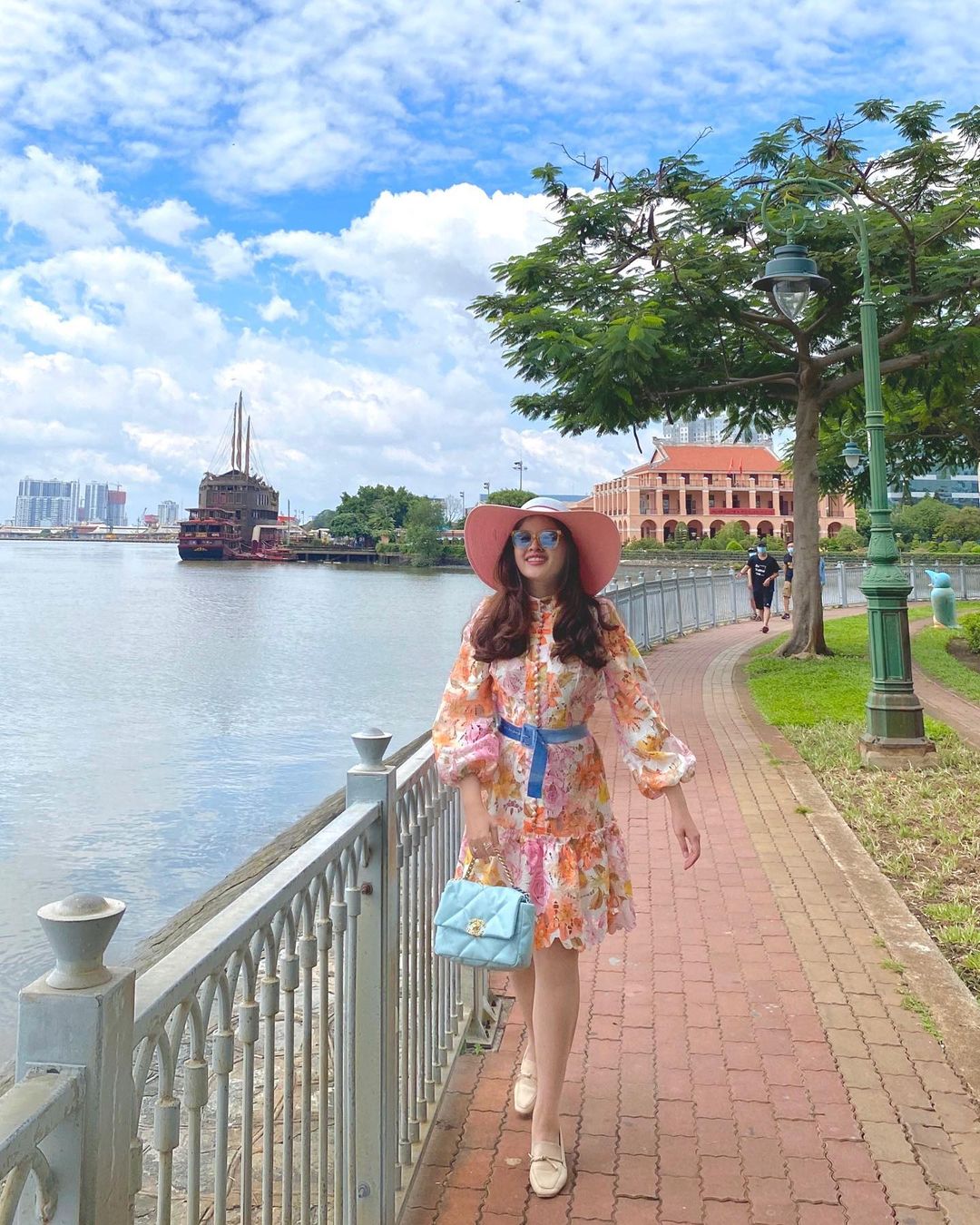 ve-may-bay-tu-vinh-di-sai-gon-thang-12