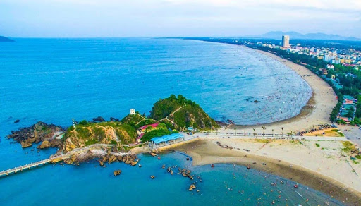 ve-may-bay-vietnam-airlines-di-vinh