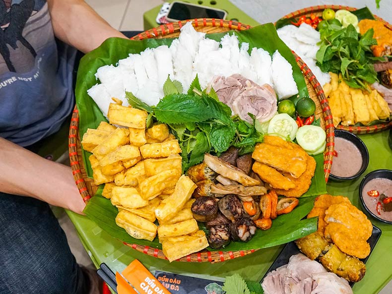 Bún đậu mắm tôm Cây Đa