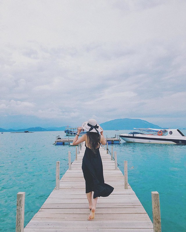 ve-may-bay-tu-dong-hoi-di-nha-trang