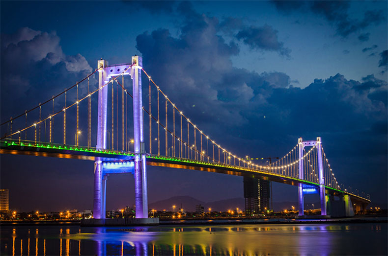 Cầu thuận Phước Đà Nẵng về đêm