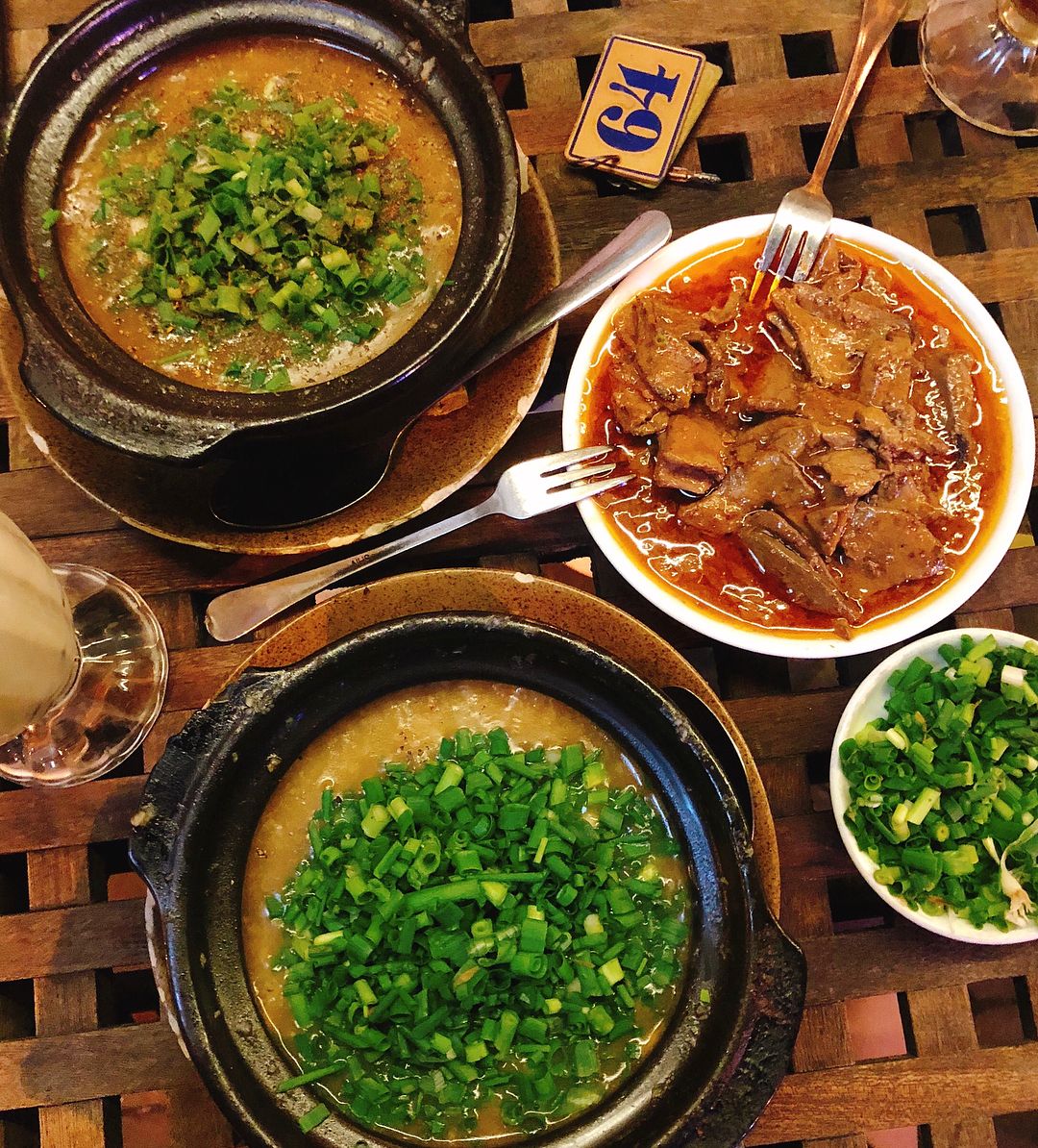 Quán cháo đêm Hà Nội Hà Thành Trà