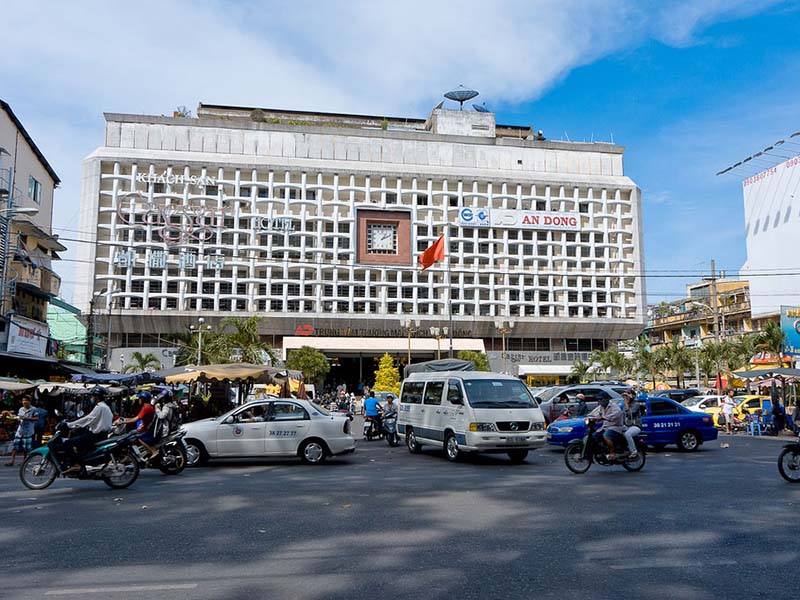 ve-may-bay-dien-bien-di-sai-gon