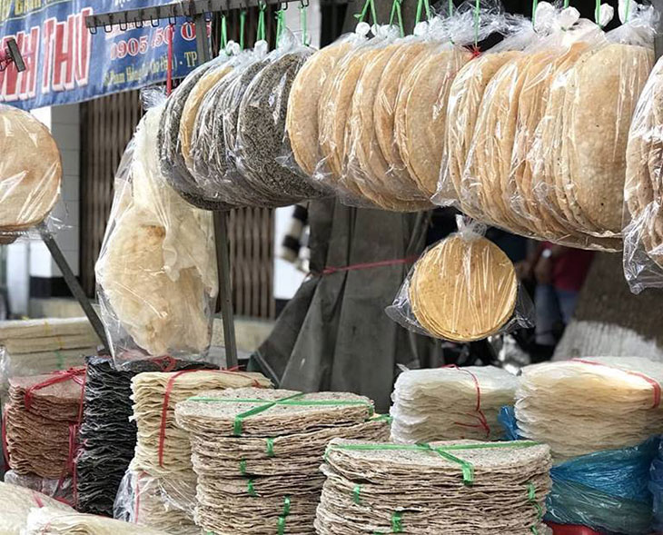 ăn uống tại chợ Quy Nhơn