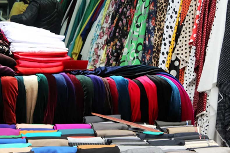 ve-may-bay-dien-bien-di-sai-gon