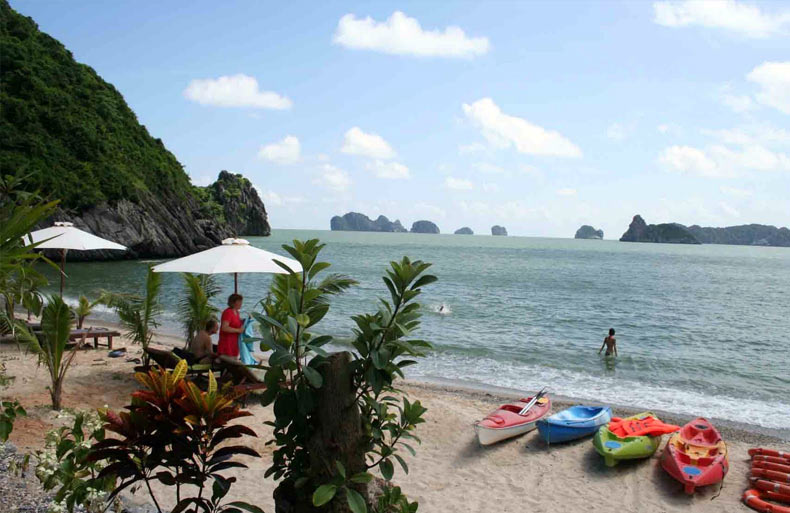 các trò chơi tại đảo Khỉ Cát Bà