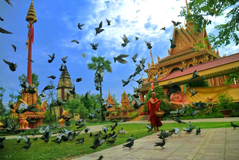 ve-may-bay-tu-thanh-pho-ho-chi-minh-di-ca-mau