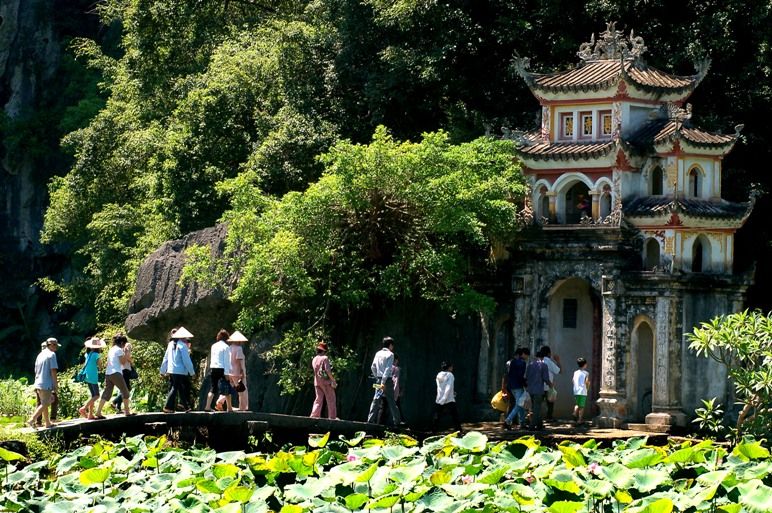 chùa Bích Động ở Ninh Bình
