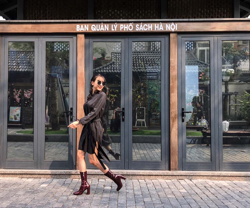 đi Phố Sách Hà Nội mặc gì