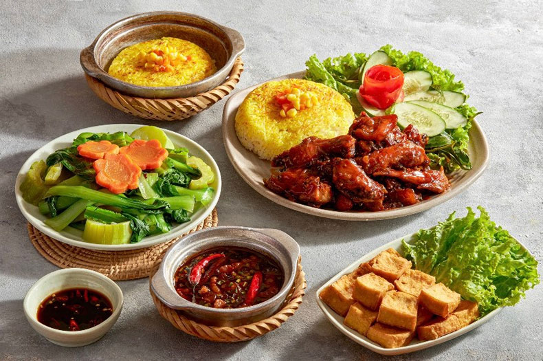 Cơm niêu - món ngon Quận 10 nổi tiếng