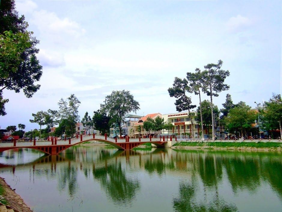 công viên hồ Nguyễn Du Long Xuyên