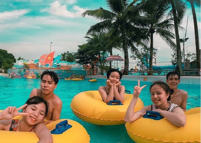 Khu vui chơi ở Hà Nội - Công viên nước Hồ Tây