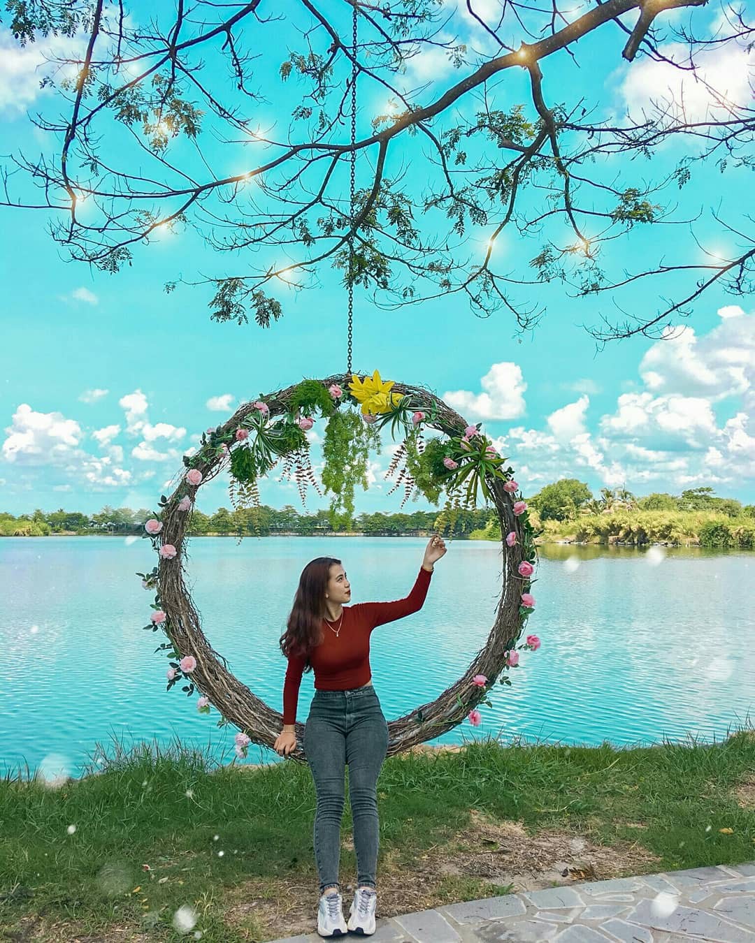 ve-may-bay-tu-dong-hoi-di-sai-gon-thang-12