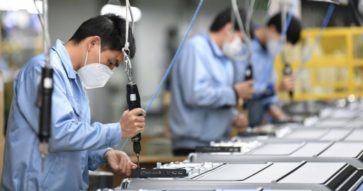 Có nên xuất khẩu lao động Nhật Bản ngành điện tử?