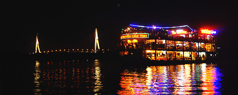 vé đi du thuyền Cần Thơ