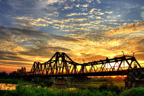 cầu Long Biên