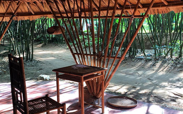 Đặc sản tại Làng tre Phú An 