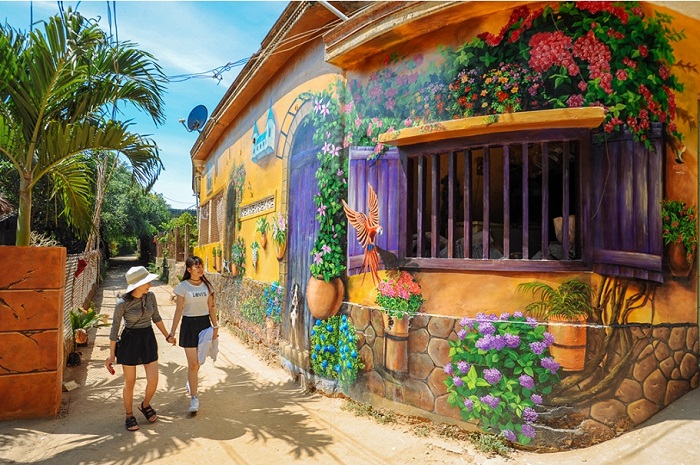 ve-may-bay-quy-nhon-di-da-nang-thang-11