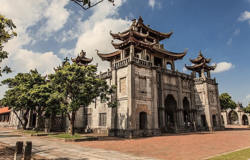 nhà thờ đá Phát Diệm