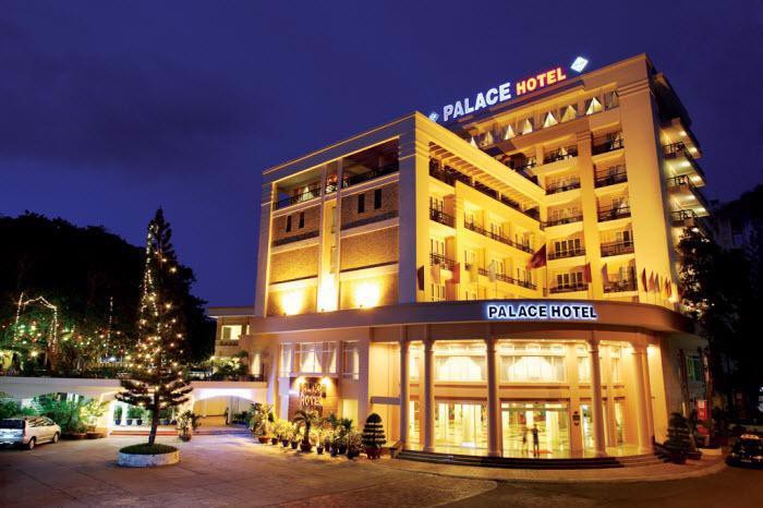 ve-may-bay-tu-rach-gia-di-nha-trang