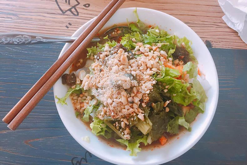 Ăn gì ở Sapa Phở chua