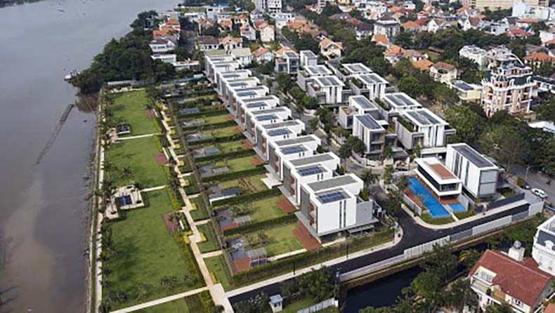 ve-may-bay-rach-gia-di-ho-chi-minh