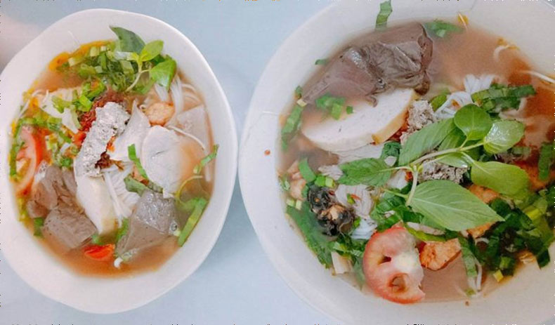 quán bún riêu Cần Thơ Khả Hân