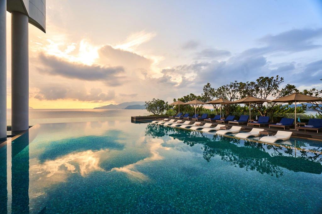 ve-may-bay-tu-phu-quoc-di-nha-trang