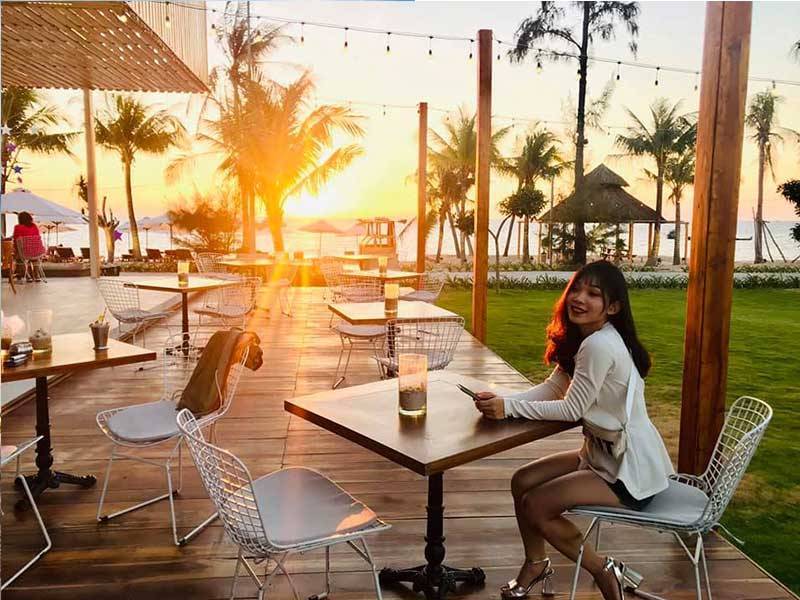 ve-may-bay-vietnam-airlines-tu-rach-gia-di-phu-quoc