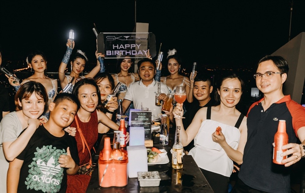 ve-may-bay-tu-can-tho-di-da-nang