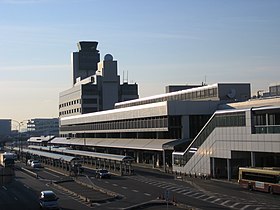 Sân bay Osaka