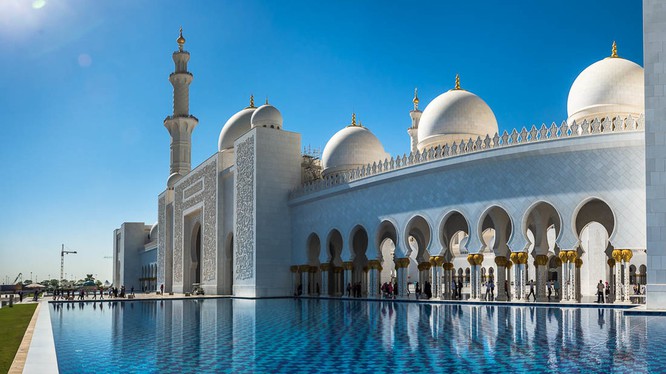 Thánh đường Sheikh Zayed Bin Sultan Al Nahyan - vé máy bay đi Ả Rập Xê Út