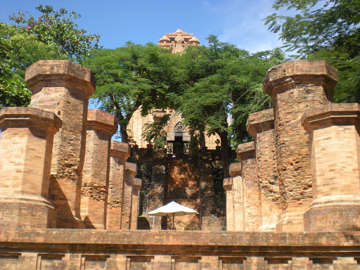 lễ hội Tháp Bà Ponagar
