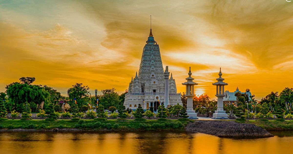 Thiền viện Trúc Lâm Chánh Giác - Chùa Phật giáo lớn nhất Tiền Giang