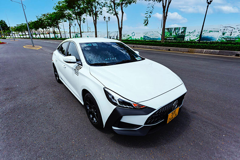 Thuê xe 7 chỗ tự lái Hà Nội Mioto