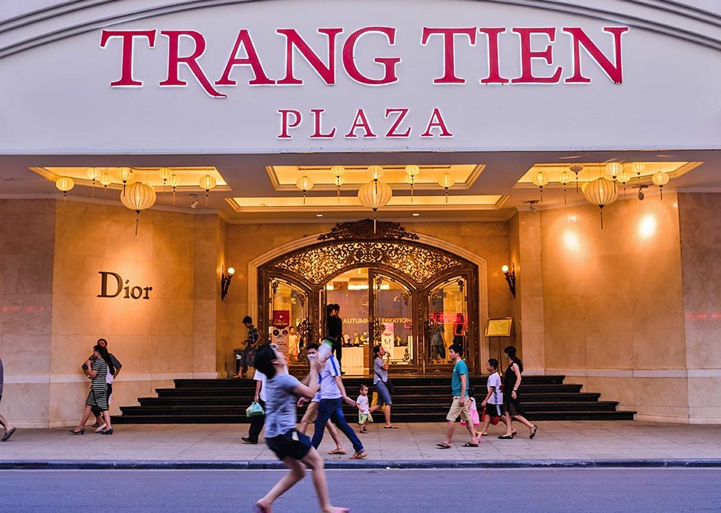 ve-may-bay-vietjet-air-tu-hue-di-ha-noi