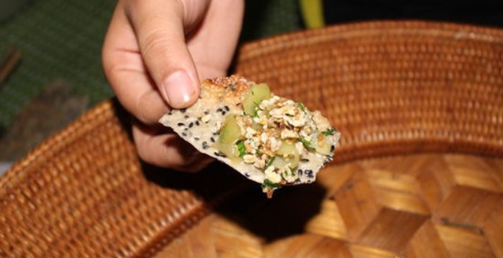 ve-may-bay-vietjet_air-di-vinh