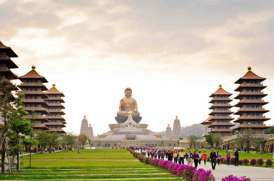 Du lịch Đài Trung - vé máy bay Hồ Chí Minh đi Đài Trung