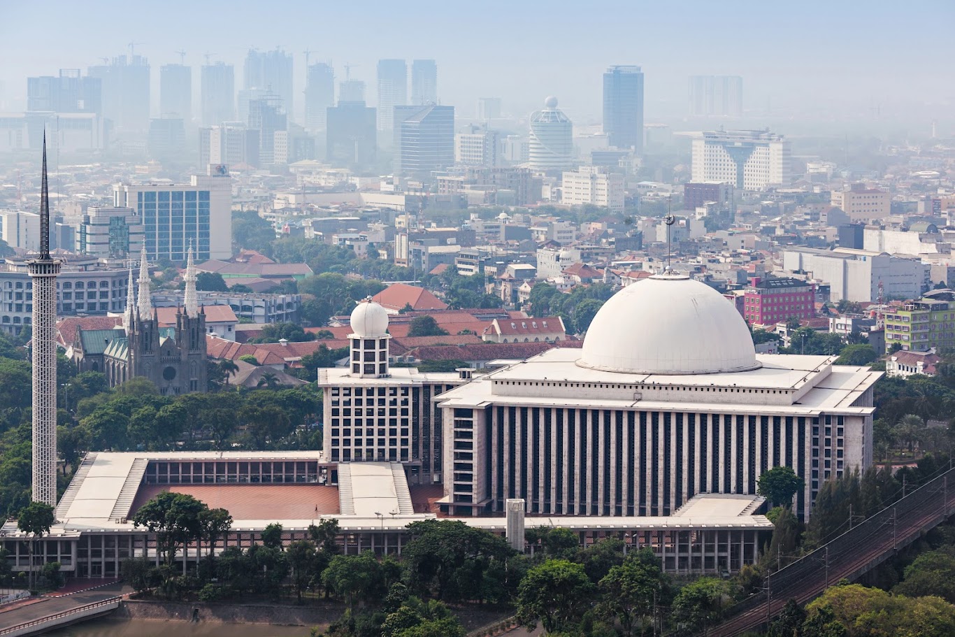 Vé máy bay Hồ Chí Minh đi Jakarta