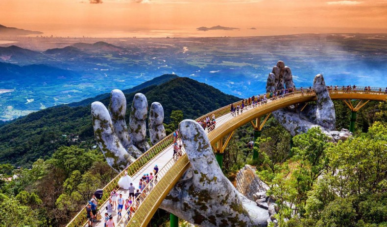 Đà Nẵng - vé máy bay tháng 4