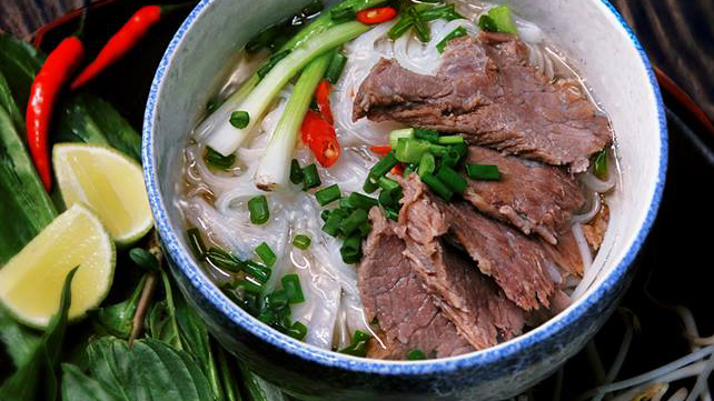 Phở bò Hà Nội thơm ngon